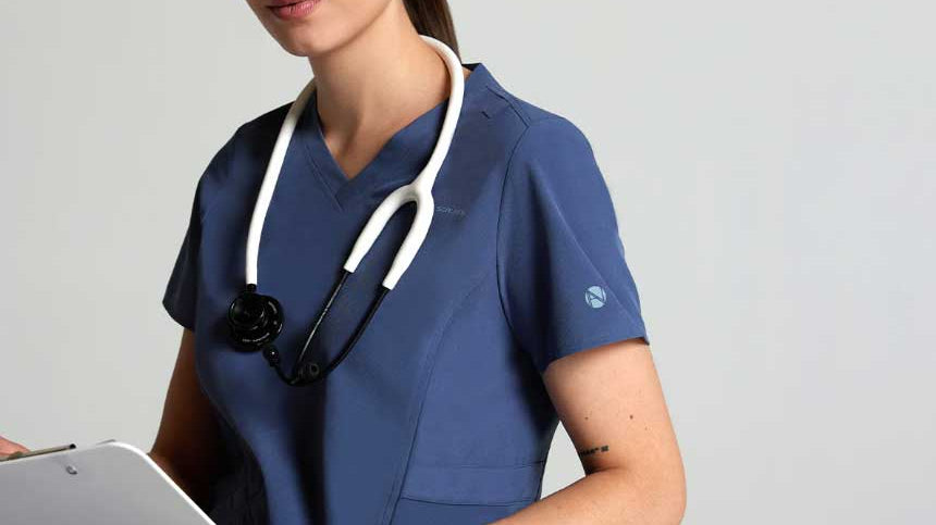 The Do’s and Don’ts of Dressing Professionally in the Healthcare Industry, A New Student’s Guide.