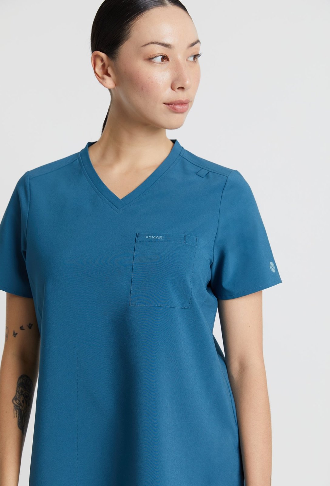 Florence 2 Pocket Scrub Top