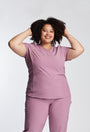 Desiree is size 14. She is wearing 2XL.