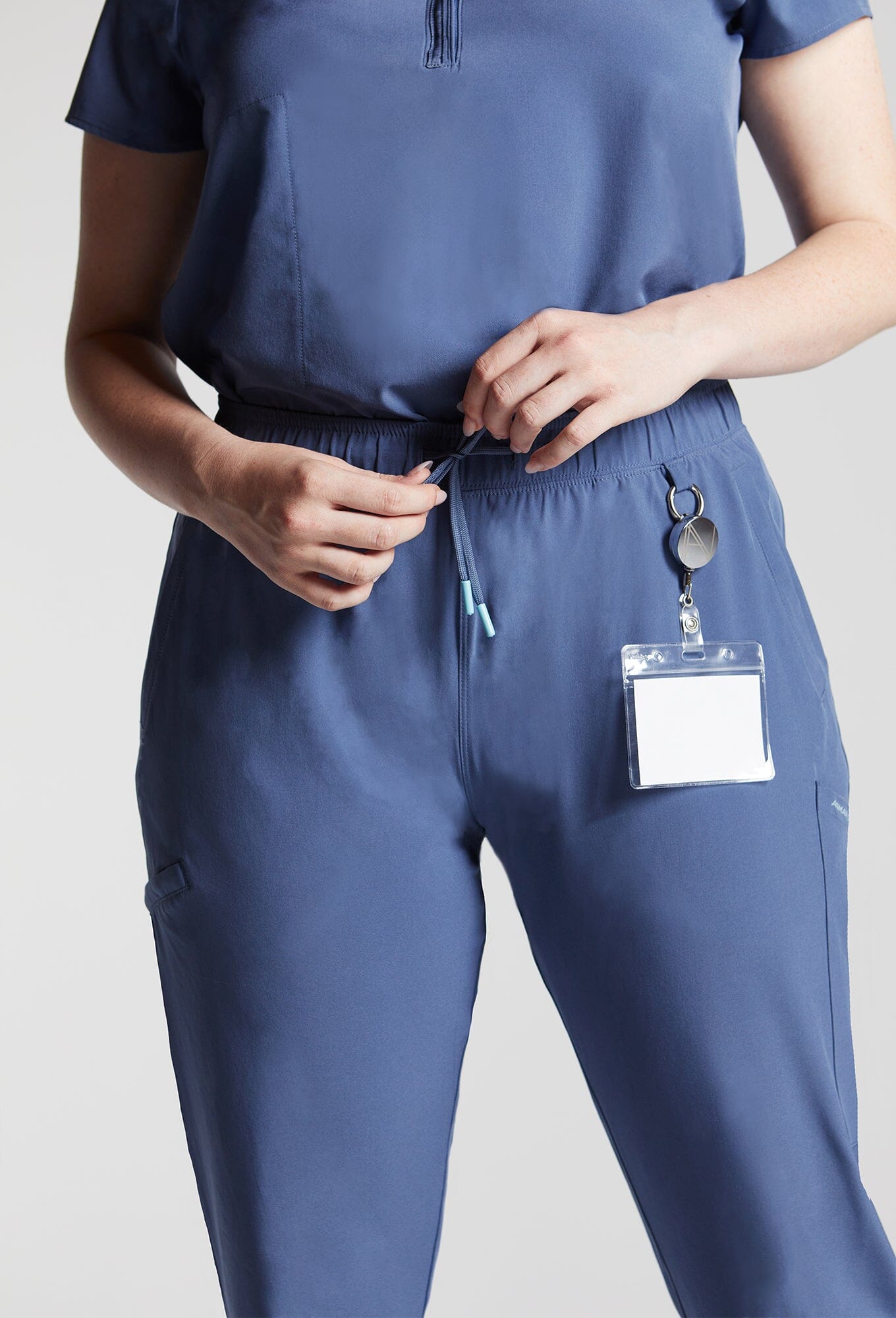 Black Susan True Fit Multi-Pocket Scrub Jogger – Noel Asmar Uniforms