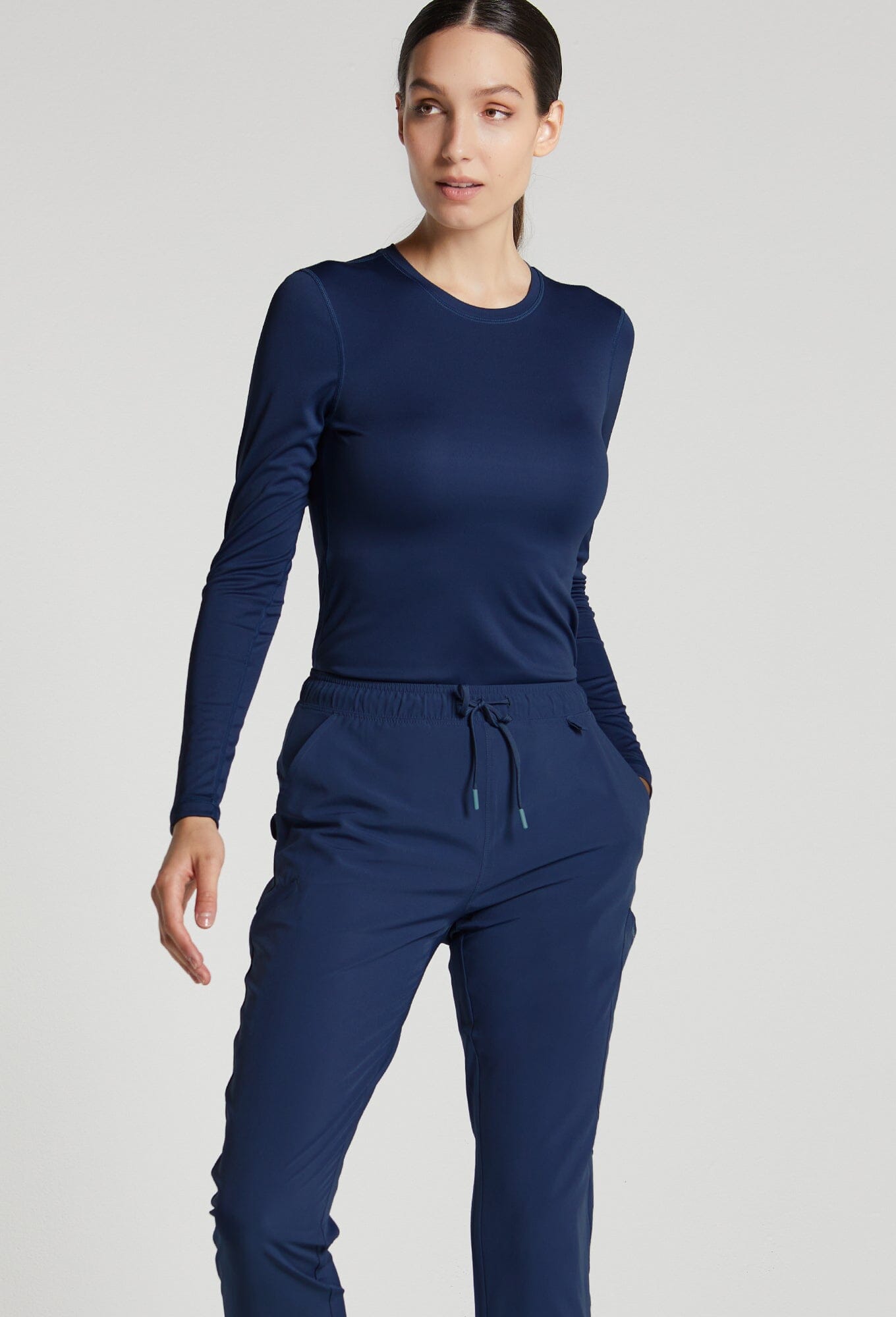 Sara Baselayer – Noel Asmar Uniforms