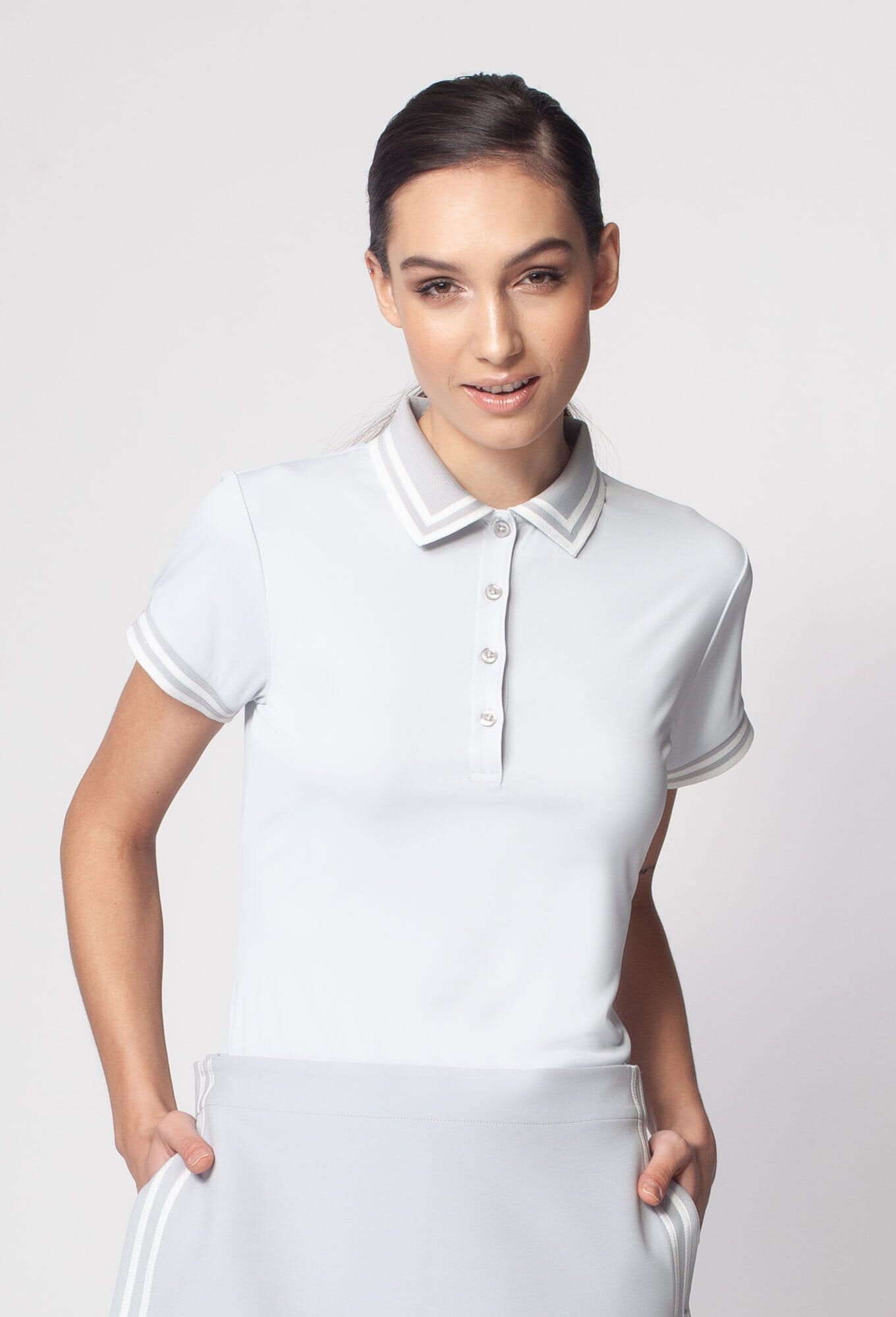 Sustainable Women&#39;s Pro Polo with Stripe Collar